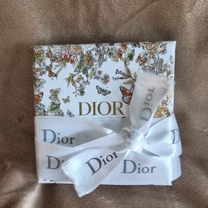 Christian Dior Holiday Limited Edition Gift Box